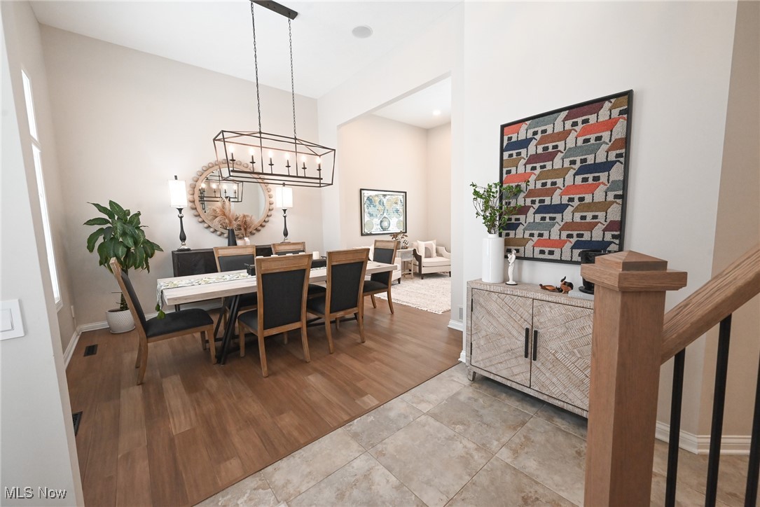 1305 Fieldstone Court