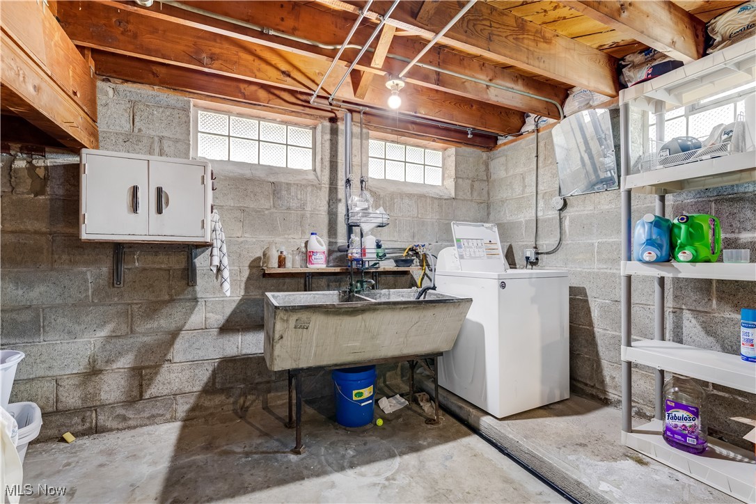 6402 Gerald Avenue, Parma, Ohio image 31