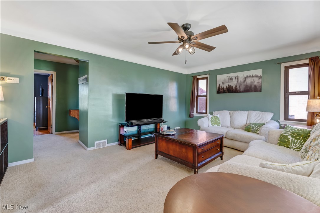 6402 Gerald Avenue, Parma, Ohio image 17