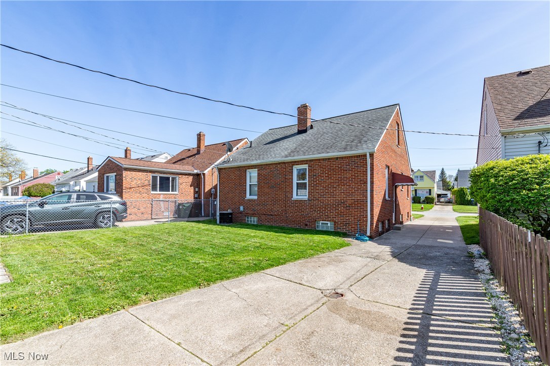 6402 Gerald Avenue, Parma, Ohio image 35