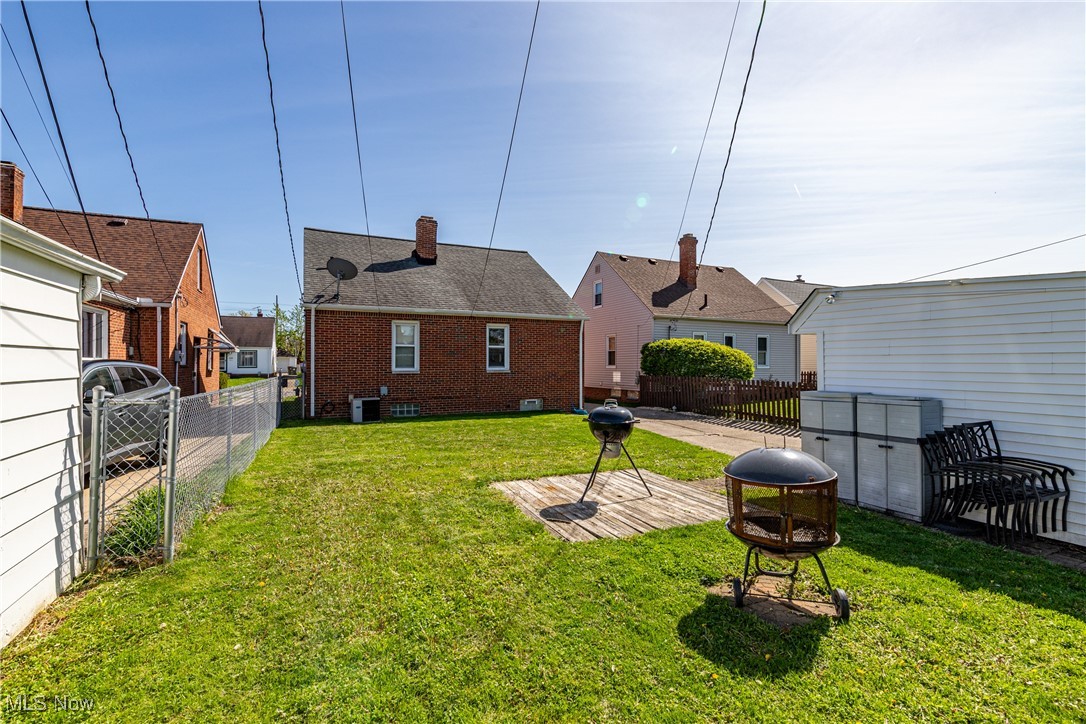 6402 Gerald Avenue, Parma, Ohio image 36