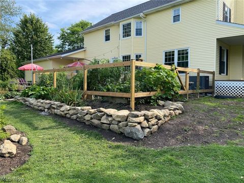 Tiny photo for 11870 Chamberlain Road, Aurora, OH 44202 (MLS # 5187924)