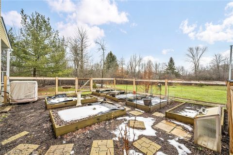 Tiny photo for 11870 Chamberlain Road, Aurora, OH 44202 (MLS # 5187924)