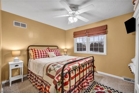 Tiny photo for 11870 Chamberlain Road, Aurora, OH 44202 (MLS # 5187924)