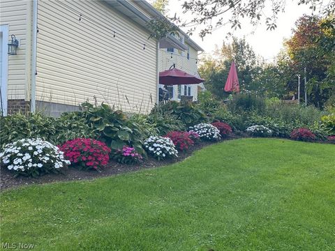 Tiny photo for 11870 Chamberlain Road, Aurora, OH 44202 (MLS # 5187924)