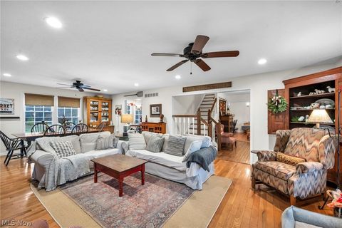 Tiny photo for 11870 Chamberlain Road, Aurora, OH 44202 (MLS # 5187924)