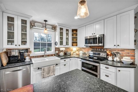 Tiny photo for 11870 Chamberlain Road, Aurora, OH 44202 (MLS # 5187924)