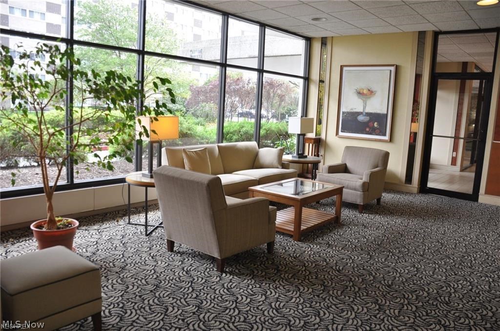 Meridian Condo - Residential Lease