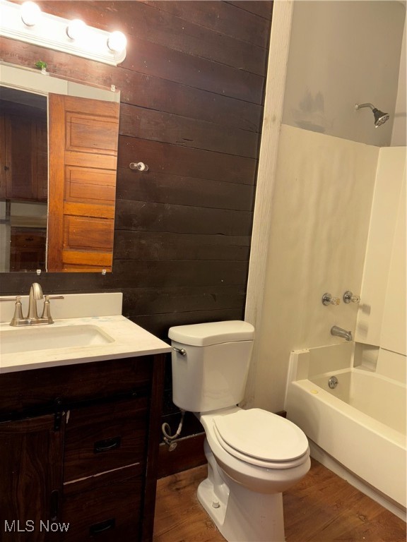 Meade Lumber Companys - Residential Lease