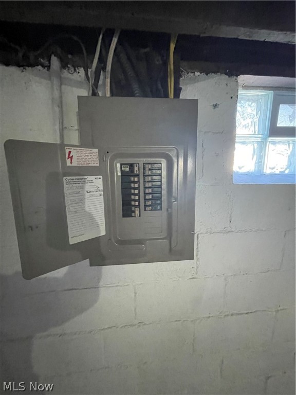 Howland Heights - Residential