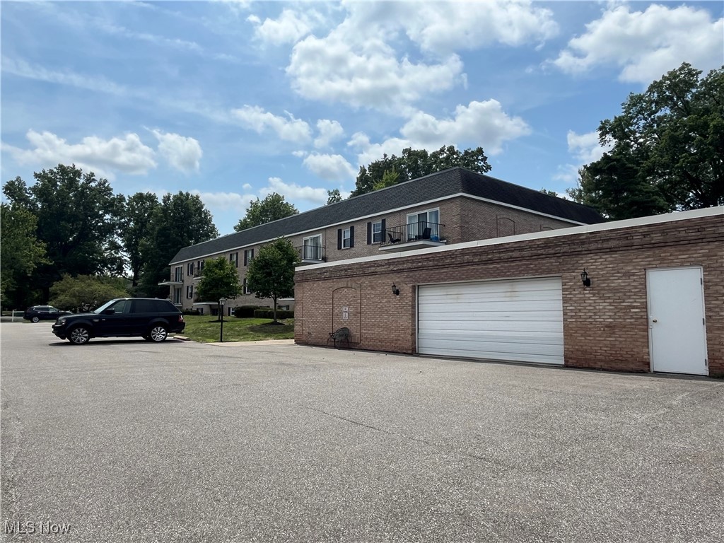 1155 Charter Oak Lane #103, Westlake, Ohio image 42