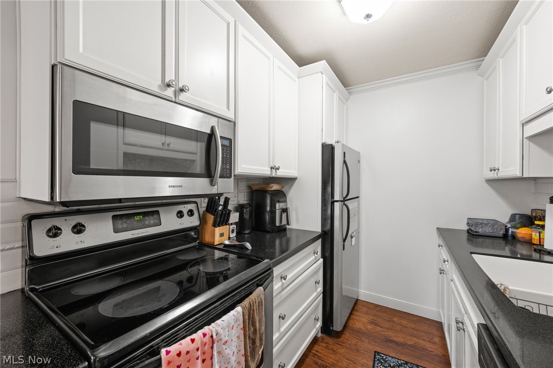 5711 Som Center Road 42