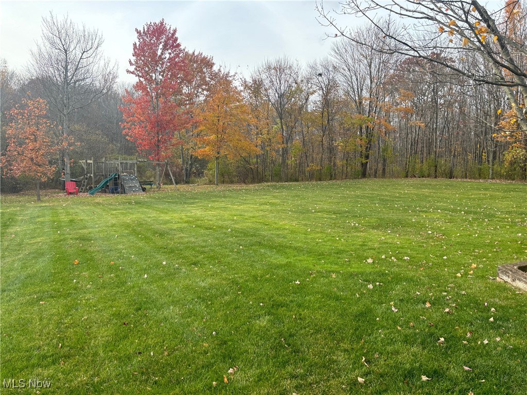 8900 Auburn Road, Chardon, Ohio image 9