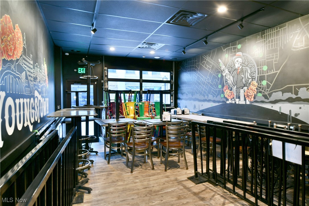 City/Youngstown - Commercial Sale