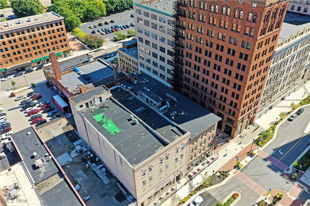 City/Youngstown - Commercial Sale