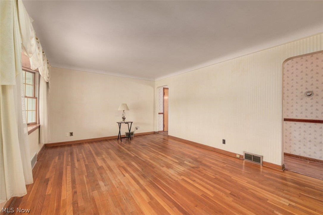 Euclid View Allotment - Residential