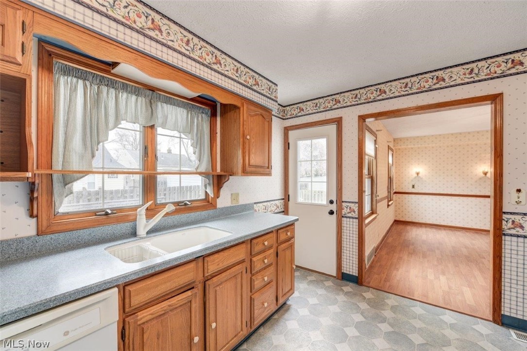 Euclid View Allotment - Residential