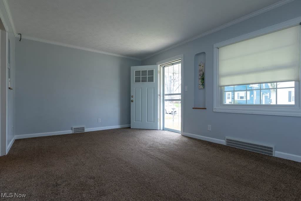 5021 E 115th Street, Garfield Heights, Ohio image 3