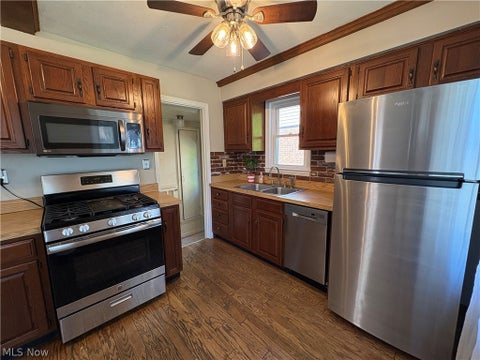 Tiny photo for 602 Huntmere Drive, Bay Village, OH 44140 (MLS # 5240714)