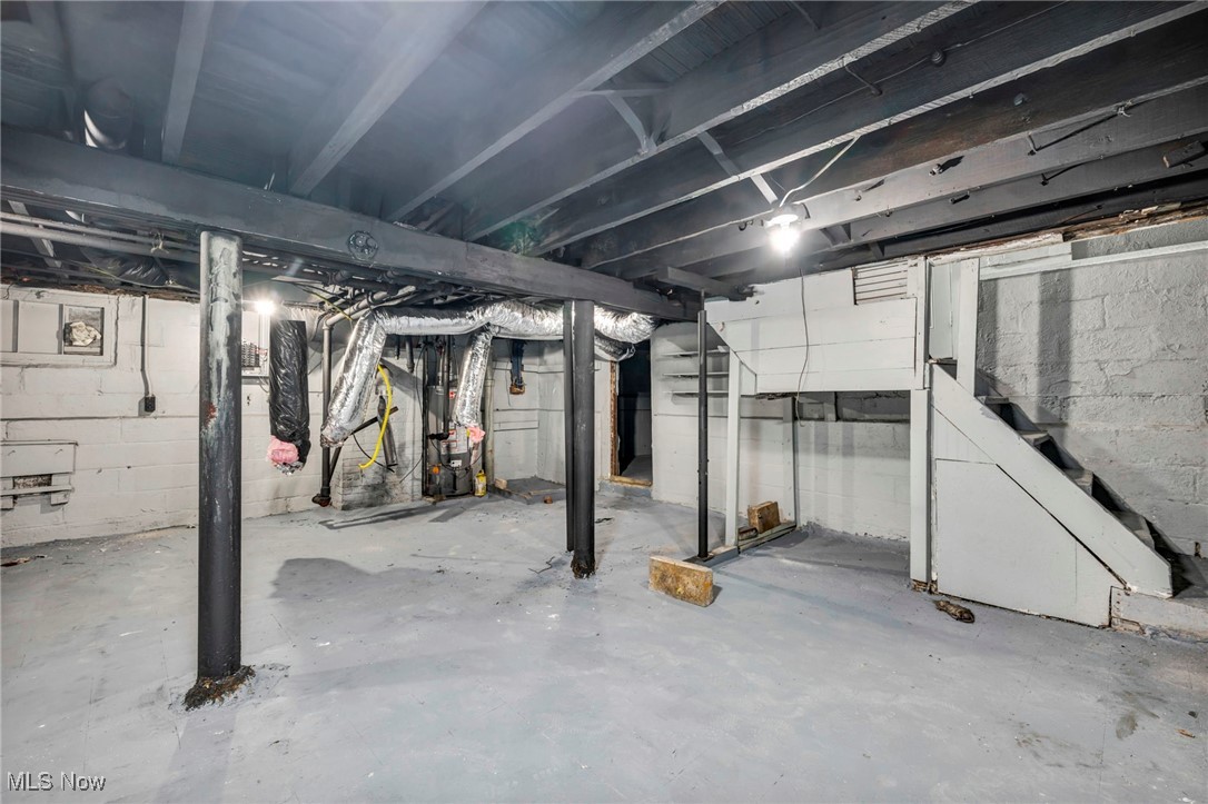 H Bele & S M Pettebones - Residential