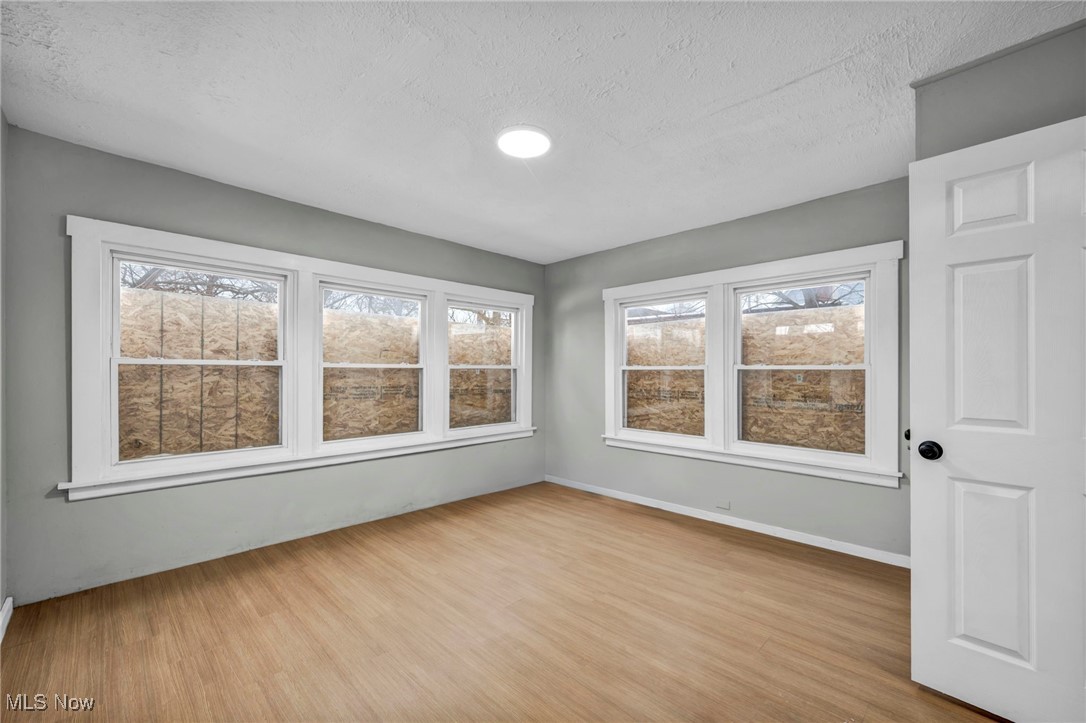 H Bele & S M Pettebones - Residential