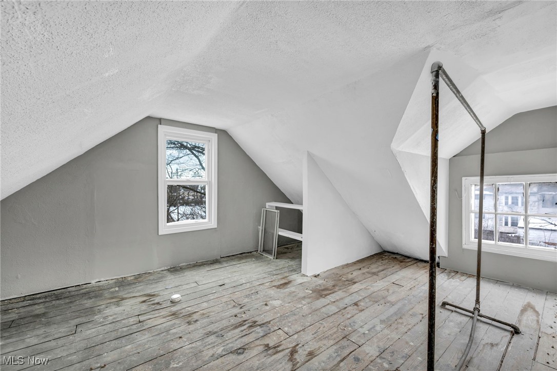 H Bele & S M Pettebones - Residential