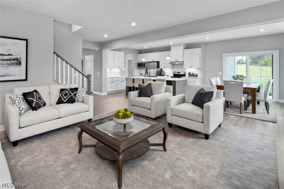 6346 Lake Cable Avenue NW