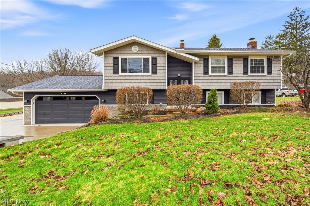 Photo of 10397 Prouty Road, Concord, OH 44077 (MLS # 5195073)