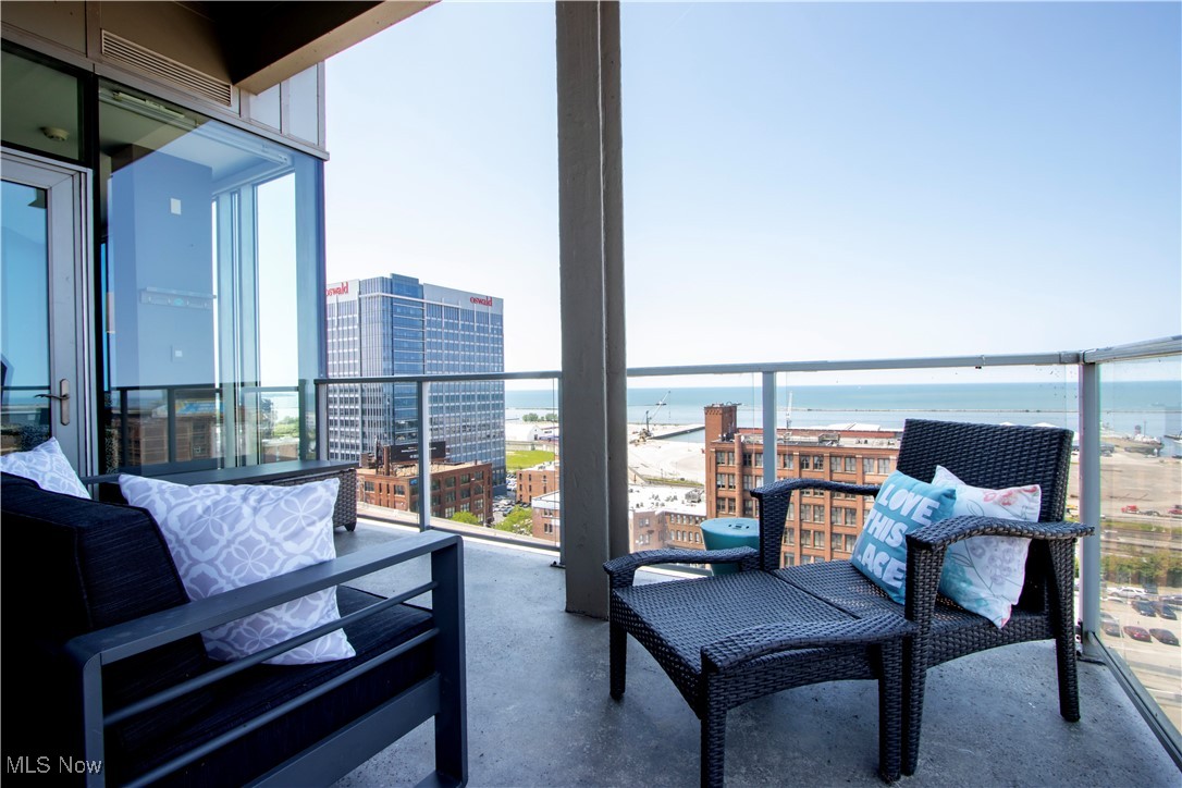 Pinnacle Condominium - Residential