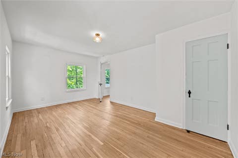 Tiny photo for 1913 Staunton Road, Cleveland Heights, OH 44118 (MLS # 5216607)