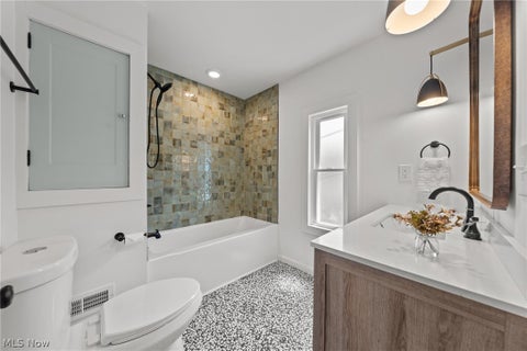 Tiny photo for 1913 Staunton Road, Cleveland Heights, OH 44118 (MLS # 5216607)