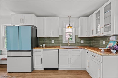 Tiny photo for 1913 Staunton Road, Cleveland Heights, OH 44118 (MLS # 5216607)