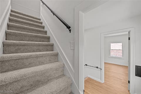 Tiny photo for 1913 Staunton Road, Cleveland Heights, OH 44118 (MLS # 5216607)