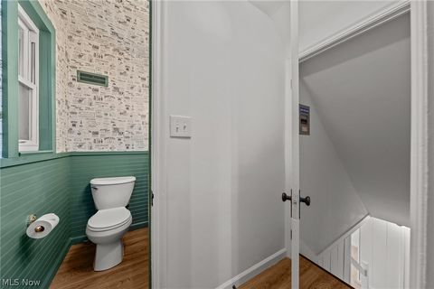 Tiny photo for 1913 Staunton Road, Cleveland Heights, OH 44118 (MLS # 5216607)