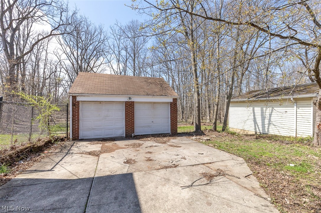 Waid & Duffys Center Hwy - Residential