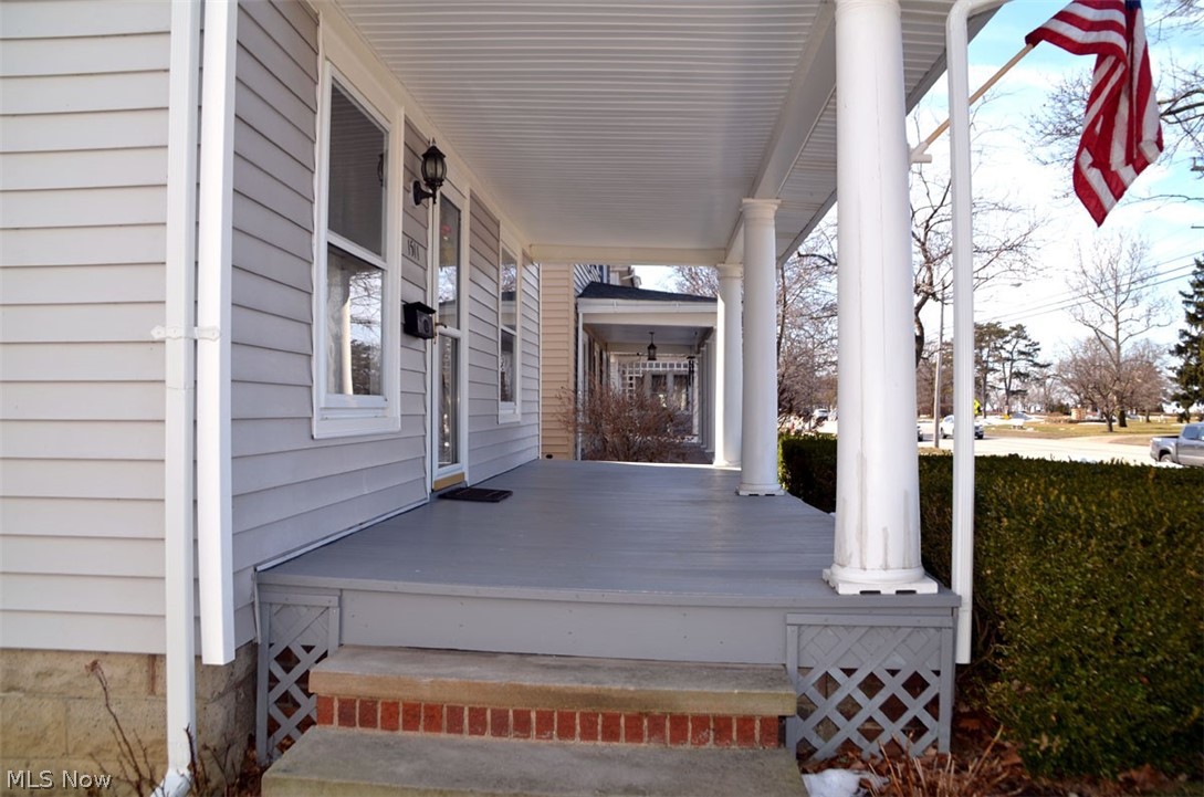 Lake View Park Realty Allotment - Residential