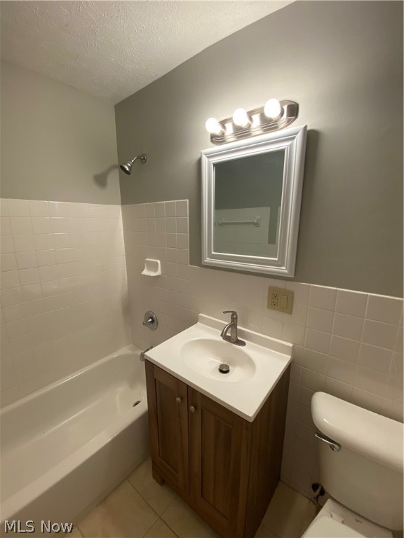 Brentwood Village 03/R Dvoraks - Residential Lease