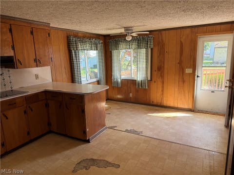 Tiny photo for 4900 Wiseland Avenue SE, Canton, OH 44707 (MLS # 5237438)