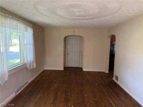 Tiny photo for 4900 Wiseland Avenue SE, Canton, OH 44707 (MLS # 5237438)