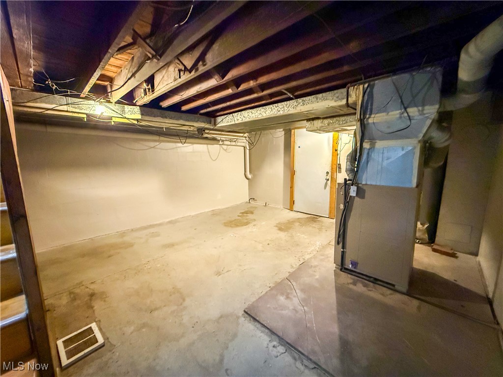 Goodyear Heights - Residential Lease