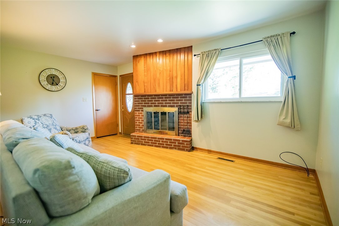 Meadowcrest 04 - Residential
