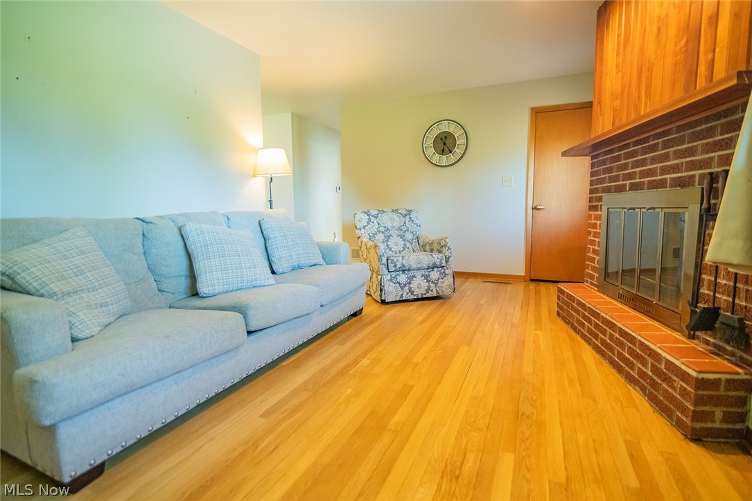 Meadowcrest 04 - Residential