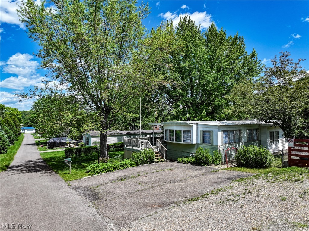 Paradise Point Allotment #6 - Residential