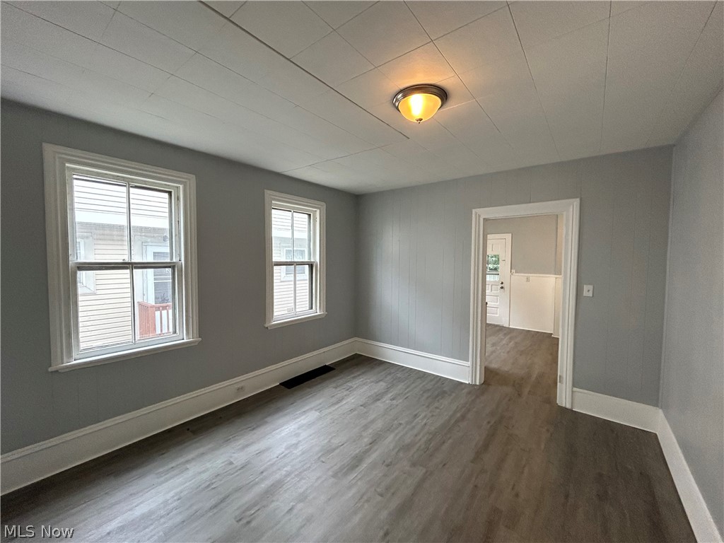 Curtiss Meyer & Holmdens Allo - Residential Lease