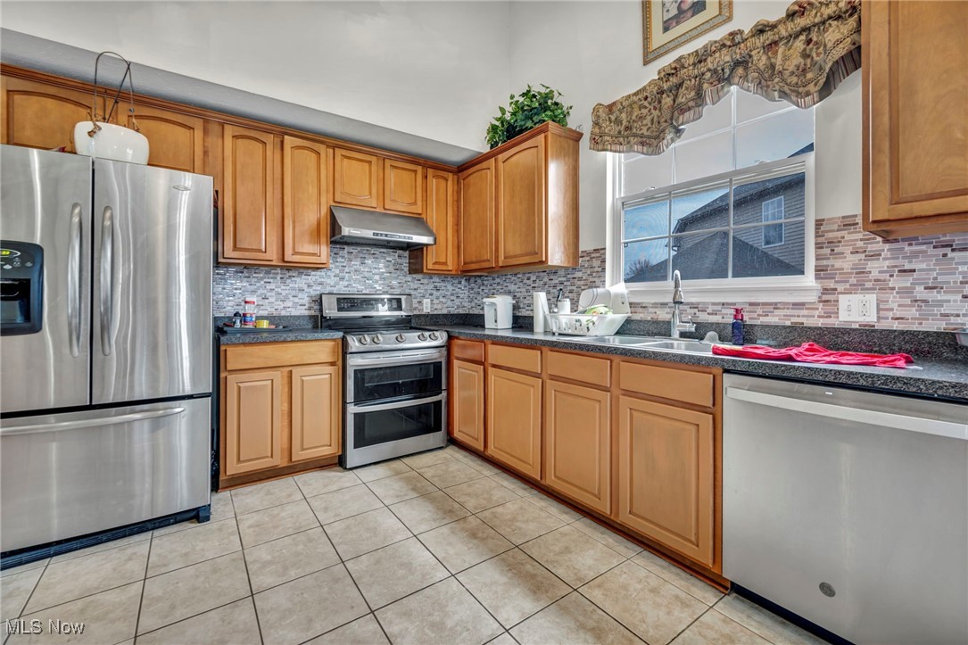 4116 Morley Drive, Aurora, Ohio image 12