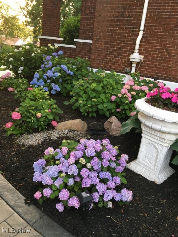 West Manor - Residential