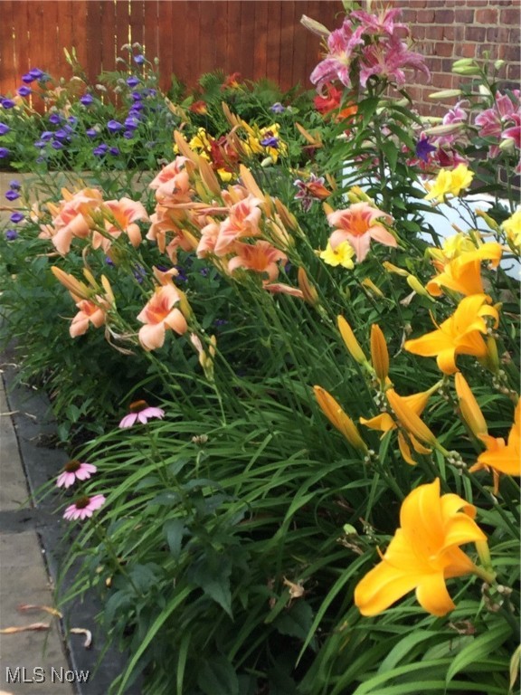 West Manor - Residential