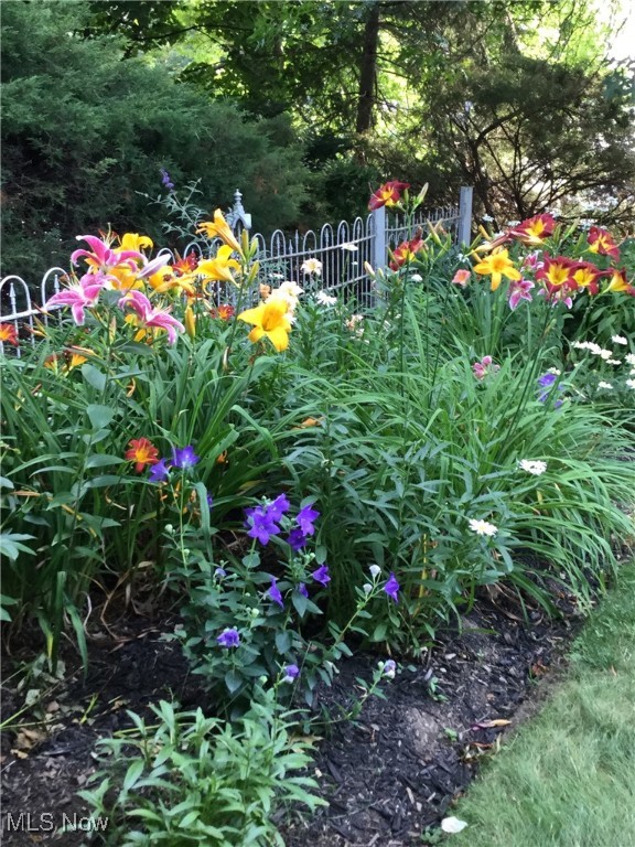 West Manor - Residential