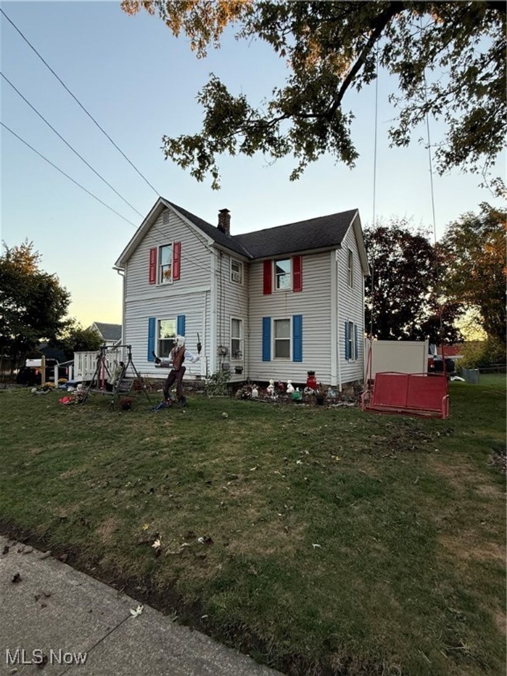 Photo of 272 S Lyman Street, Wadsworth, OH 44281 (MLS # 5167373)