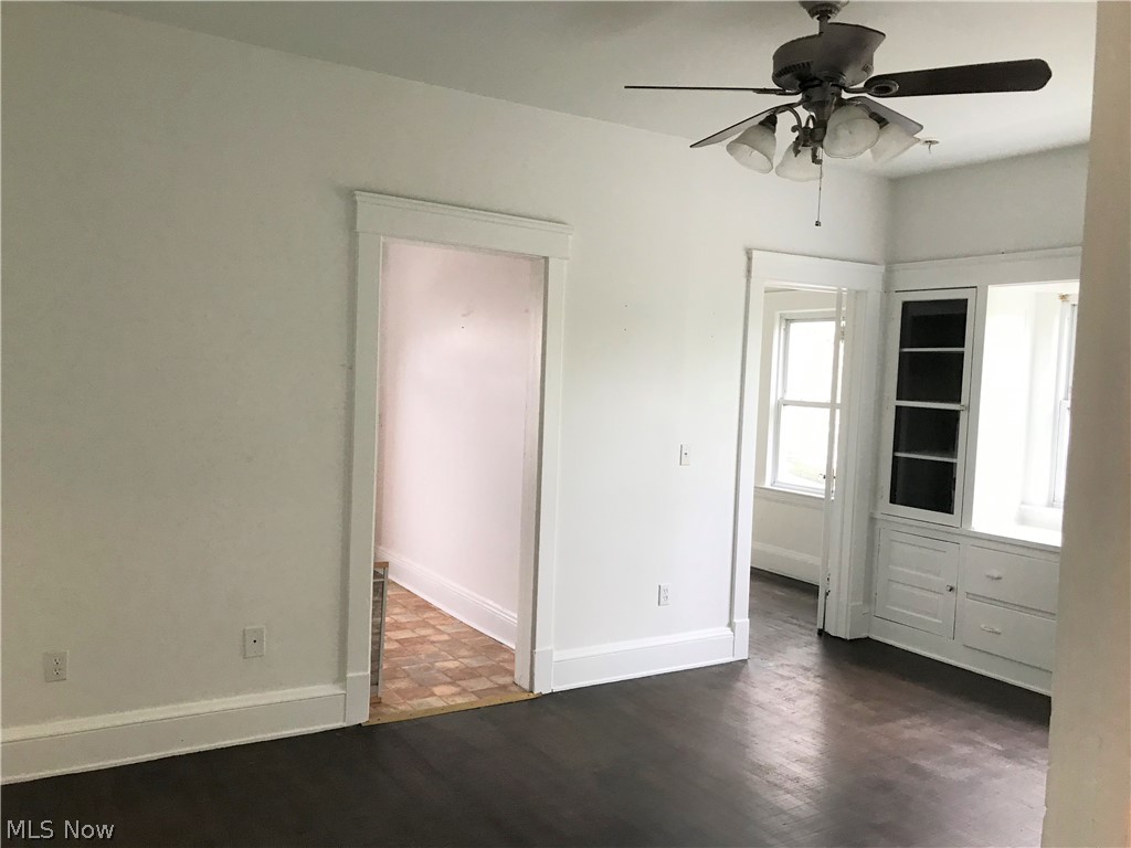 Gordon Square - Residential Income